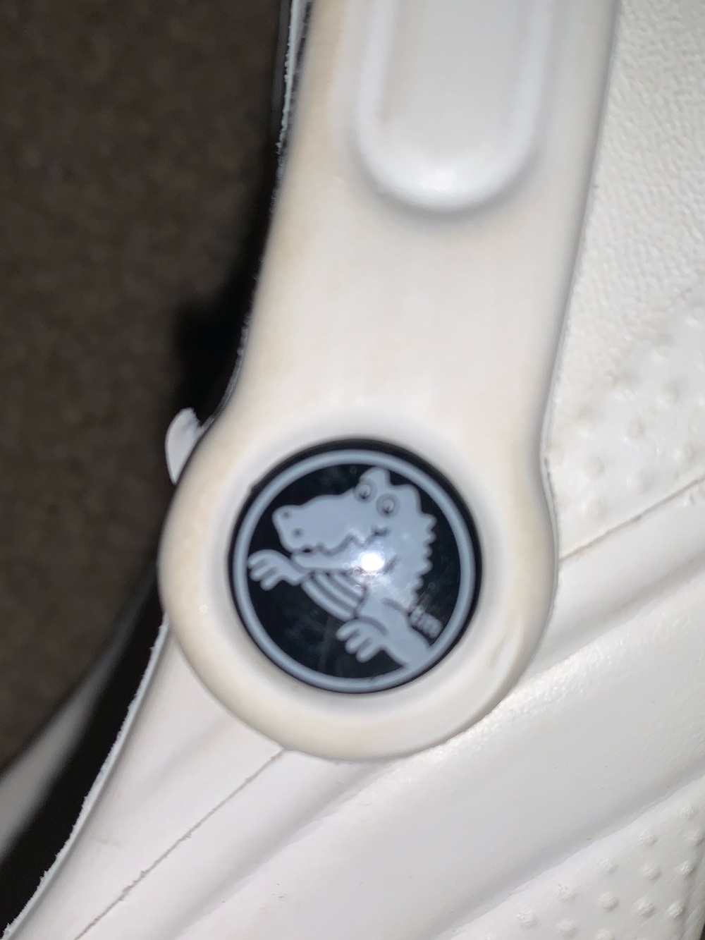 CROCS Classic Clog Women’s Size 7 - White - Picture 8 of 10